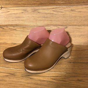 Loft Leather Wooden Swedish Style Clogs Shoes, Size 8 with small defects